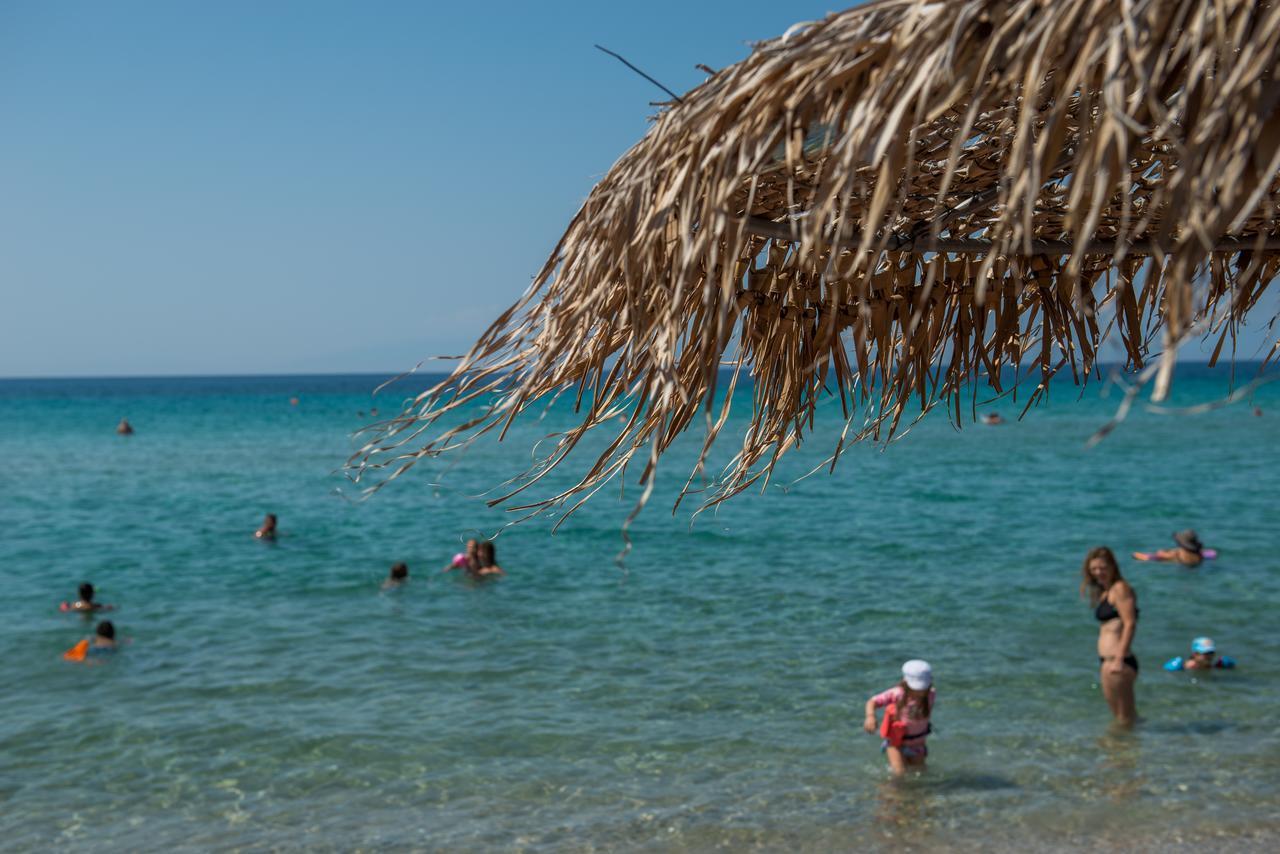 Georgalas Sun Beach Rooms Nea Kallikrateia Экстерьер фото